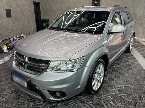 DODGE JOURNEY 3.6 RT V6 GASOLINA 4P AUTOMÁTICO DODGE JOURNEY 3.6 RT V6 GASOLINA 4P AUTOMÁTICO